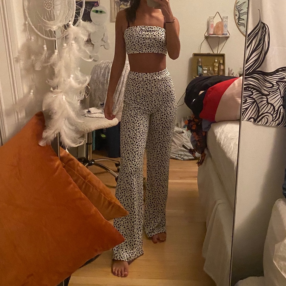 ADIKA | DALMATION TWO PIECE FLARE SET